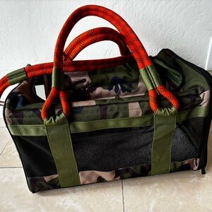 Roverlund Camouflage Dog Carrier with Orange Accents